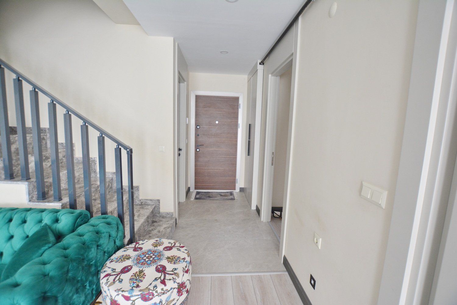 Lara Plajı'na Yakın Lüks 4 Yatak Odalı Dubleks Daire