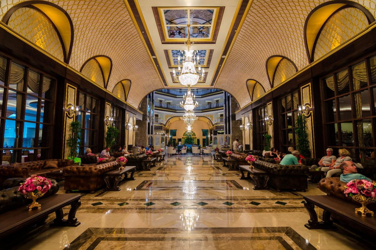 Luxury 5-Star Hotel for Sale in Alanya - Stunning City View