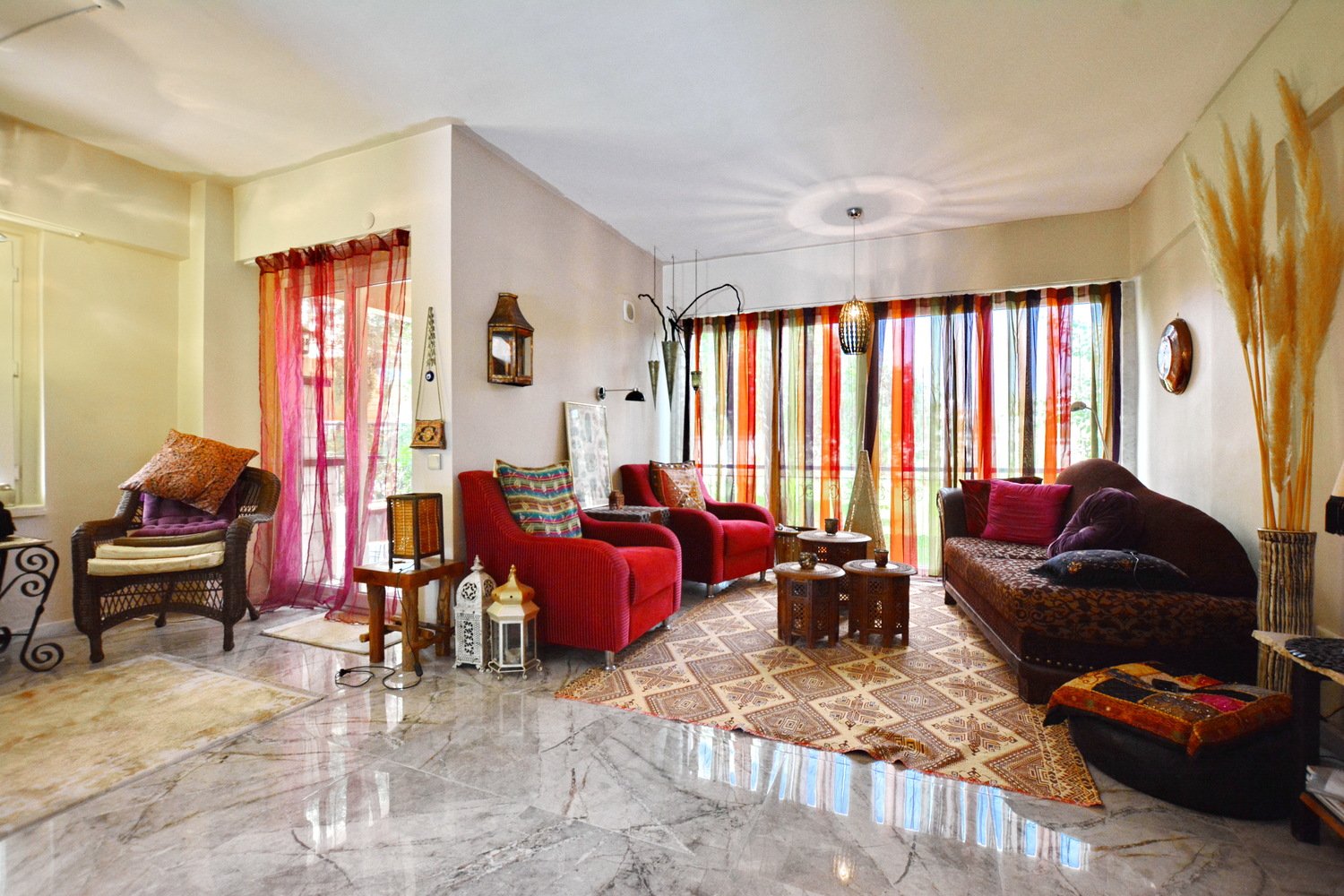 Şehir Manzaralı Lüks Villa Antalya Kemer'de Satılık