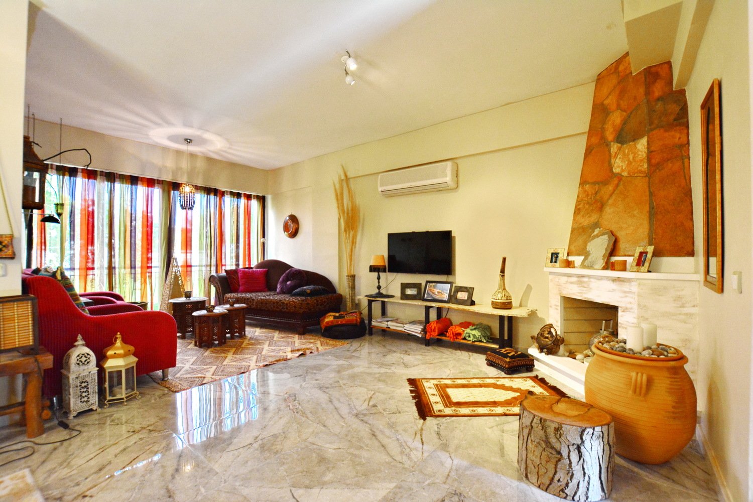 Şehir Manzaralı Lüks Villa Antalya Kemer'de Satılık