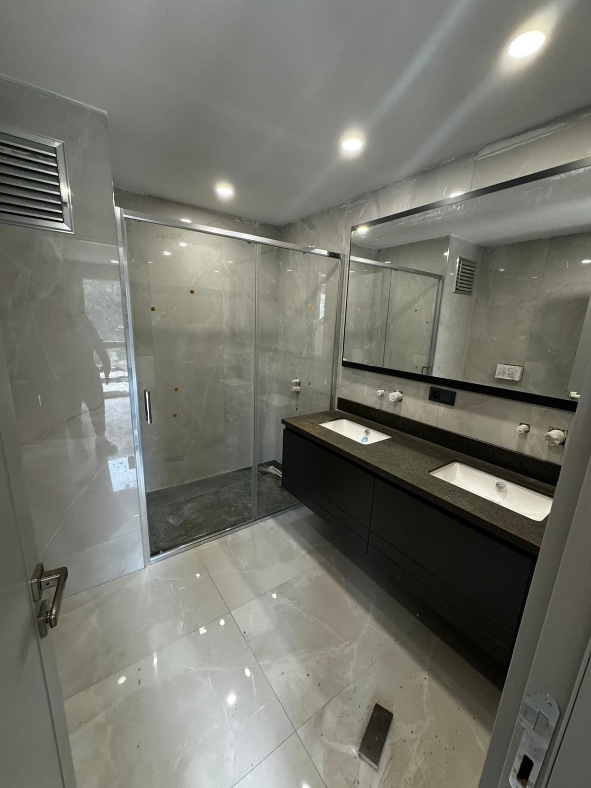 İstanbul'da Satılık Lüks Daireler - Premium Residence Tower