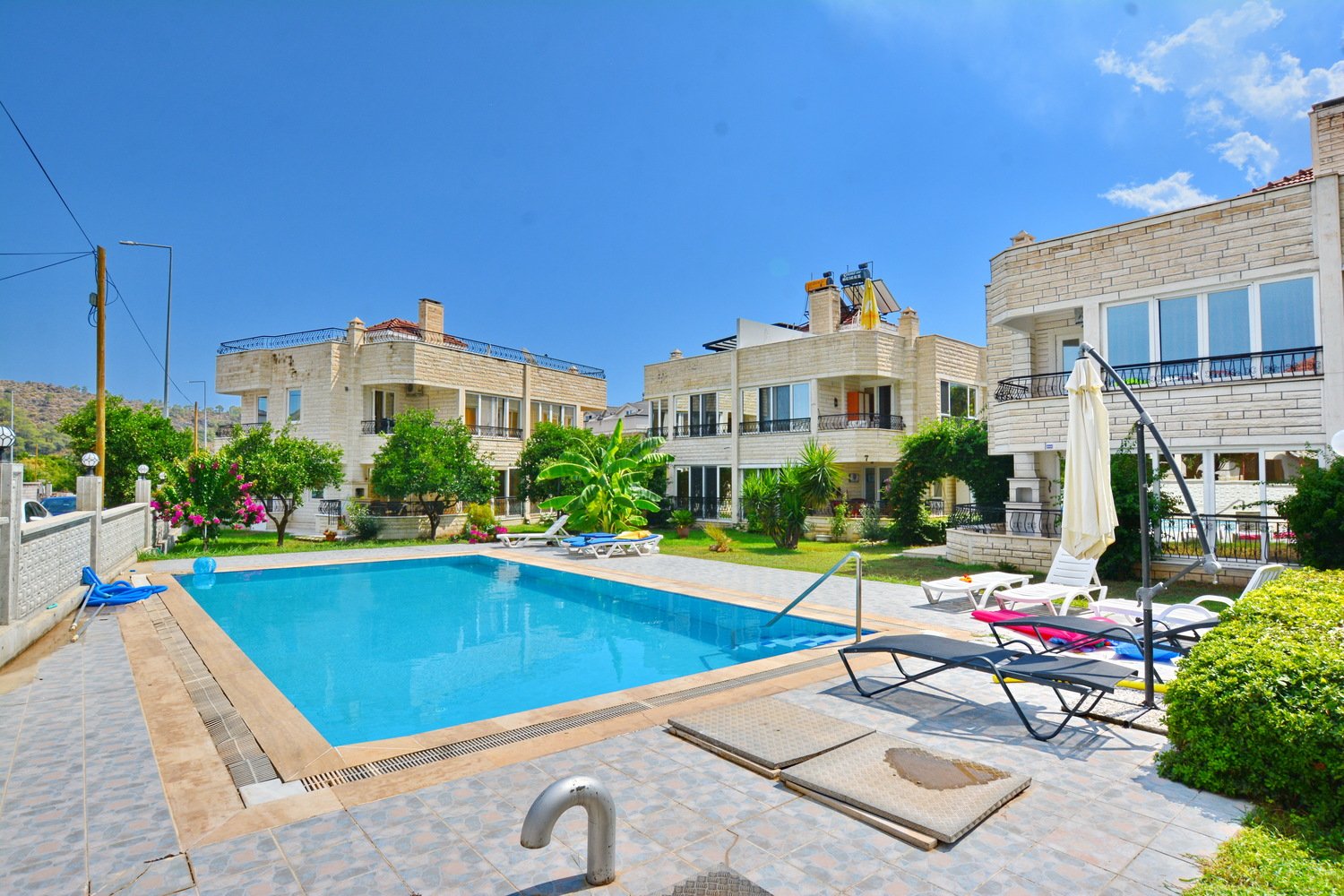 Şehir Manzaralı Lüks Villa Antalya Kemer'de Satılık