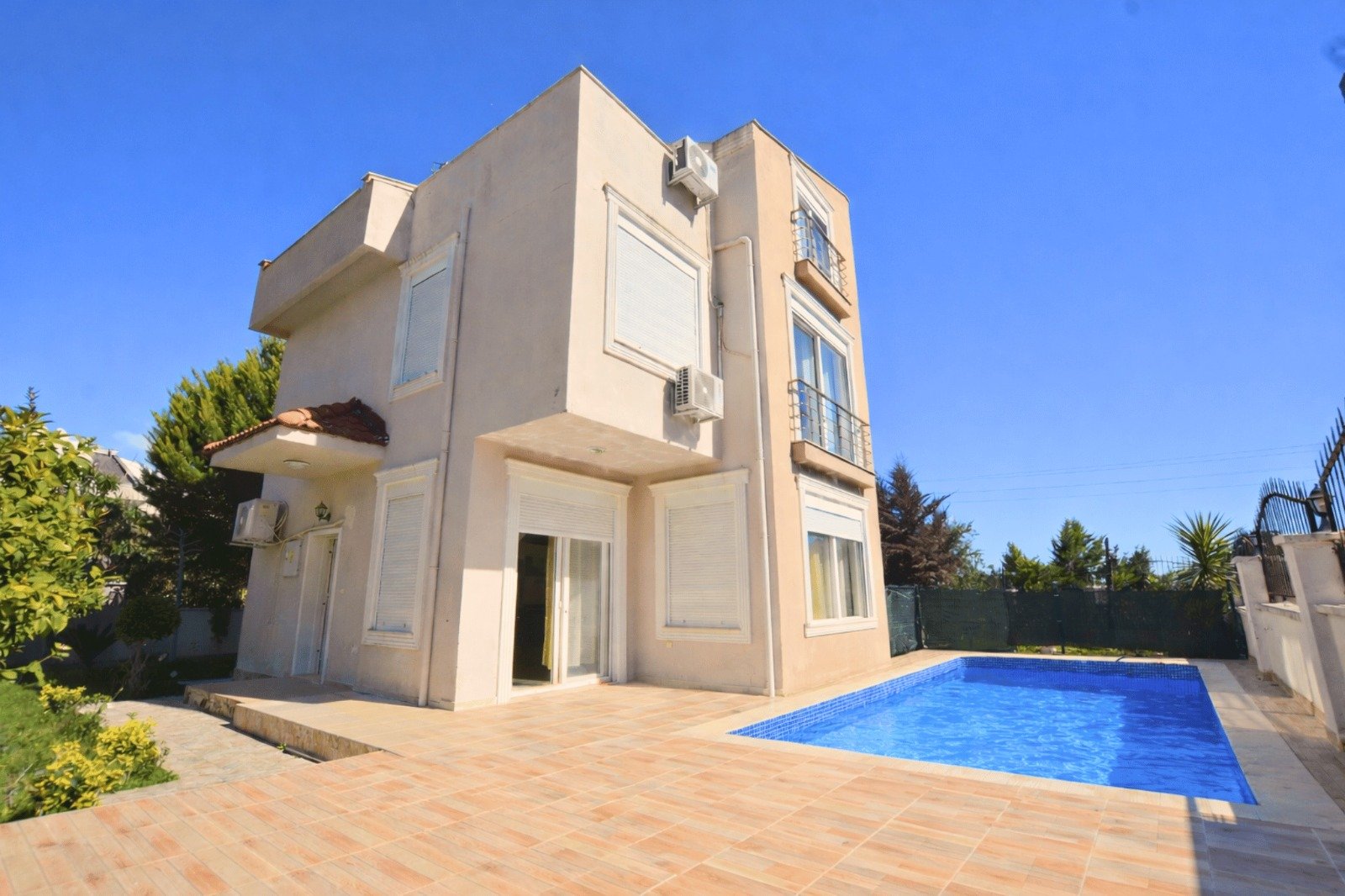 Kemer Göynük'te Satılık Lüks 4 Yatak Odalı Müstakil Villa | Antalya'da Yepyeni Gayrimenkul