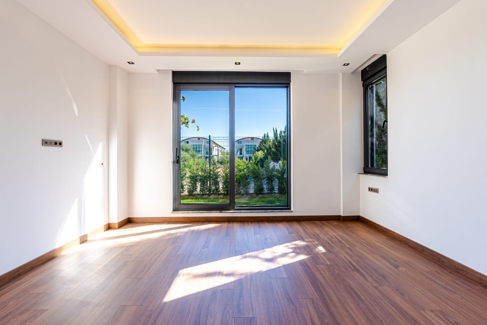 Luxury Villa for Sale in Belek, Antalya - Modern Design