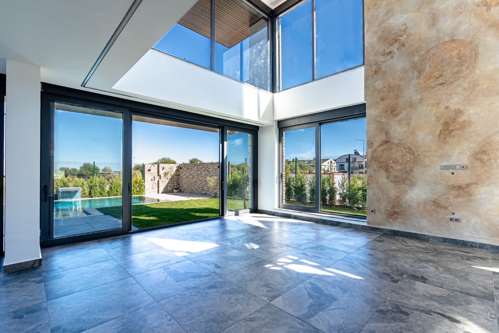 Luxury Villa for Sale in Belek, Antalya - Modern Design