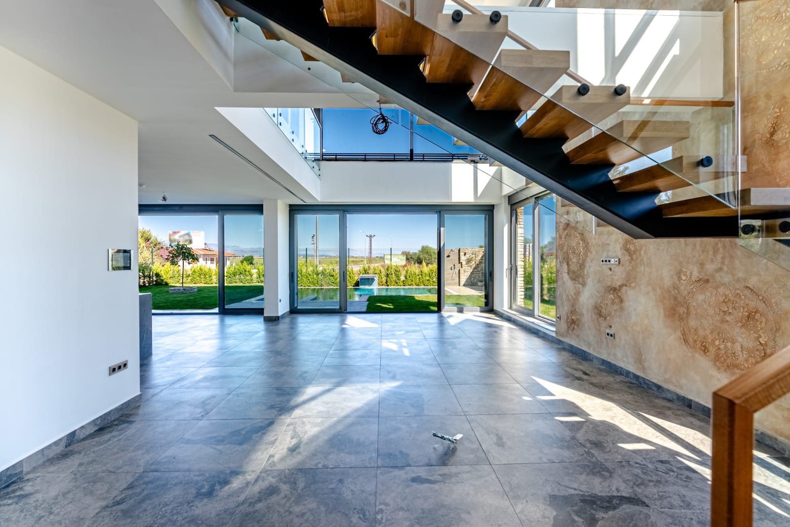 Luxury Villa for Sale in Belek, Antalya - Modern Design