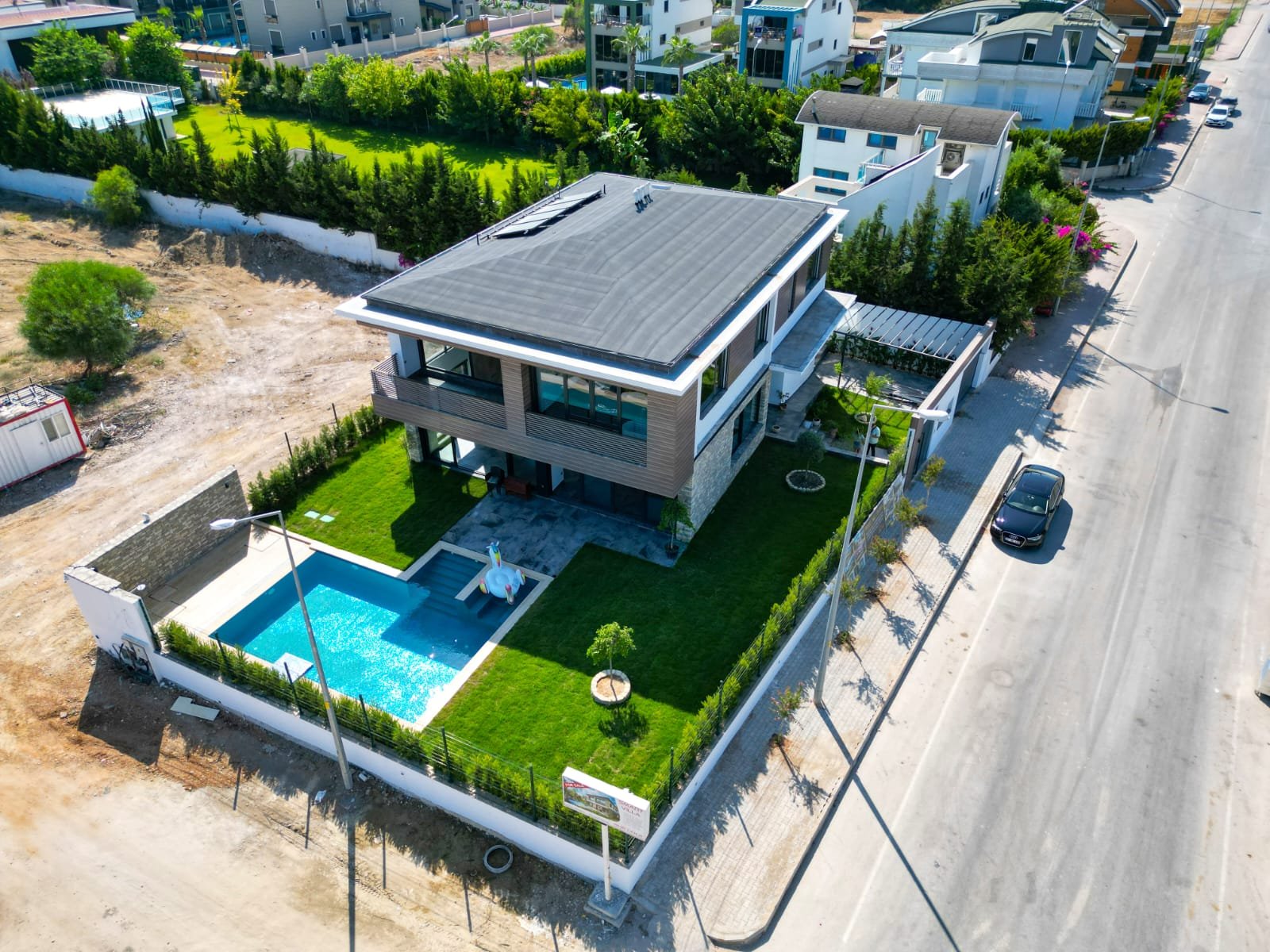 Luxury Villa for Sale in Belek, Antalya - Modern Design