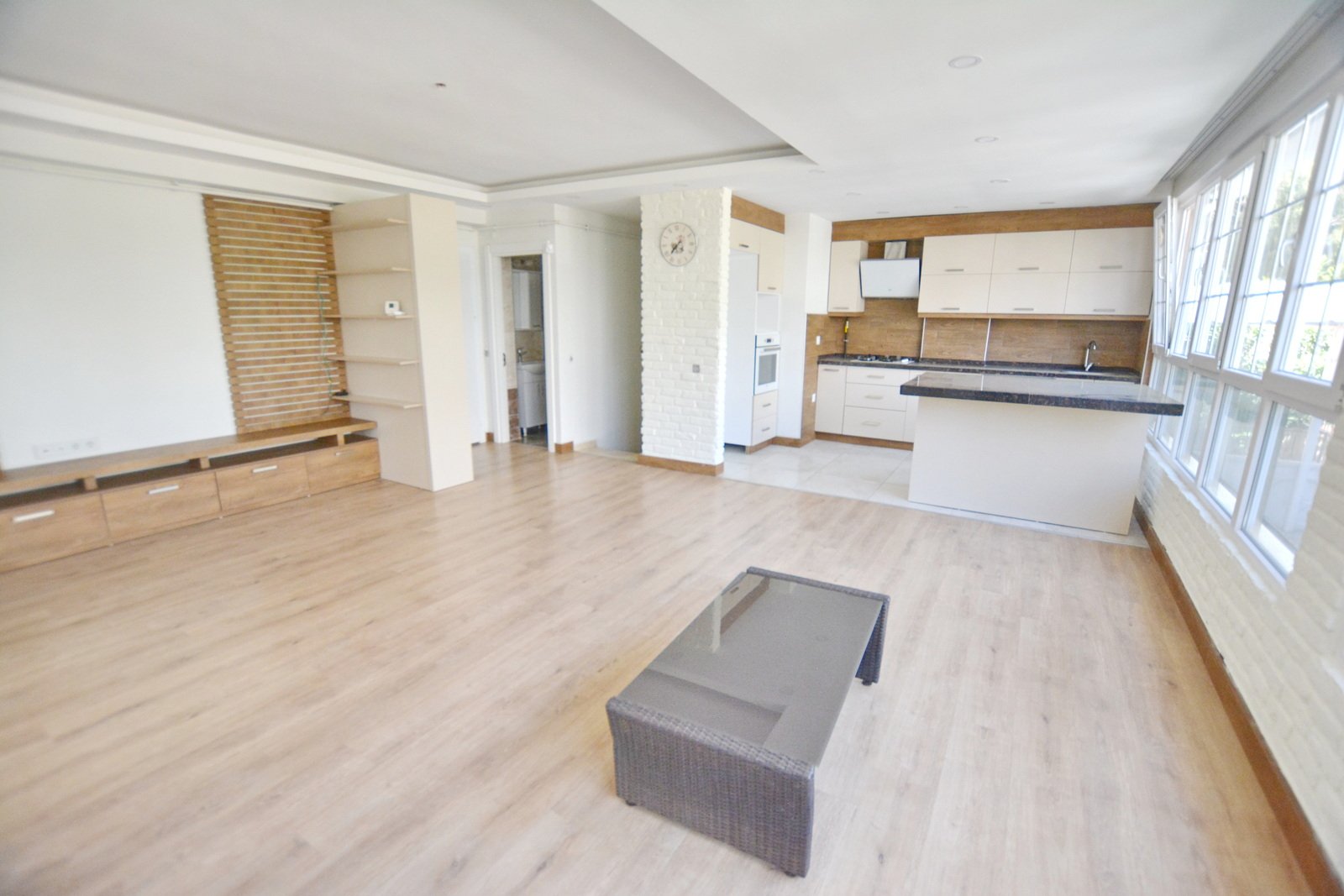 Konyaaltı'nda, Denize Birkaç Adım Mesafede Premium Dubleks Daire