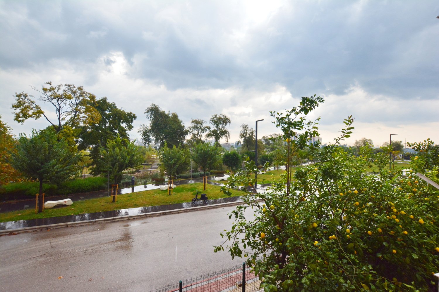 Antalya'da Nehir Manzaralı Lüks Daire