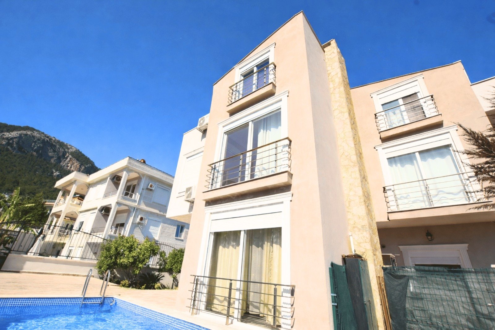 Luxury 4-Bedroom Detached Villa for Sale in Kemer Göynük | Brand New Property in Antalya