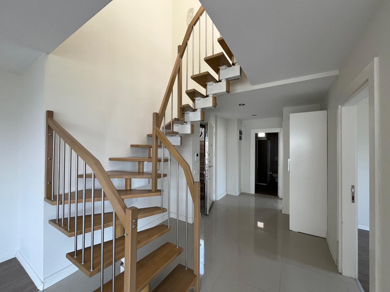 Premium 3+1 Duplex Apartment for Sale in Konyaaltı – Altınkum